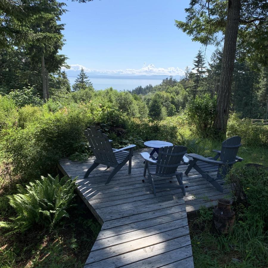 Forest By The Sea Rentals Merville Екстер'єр фото