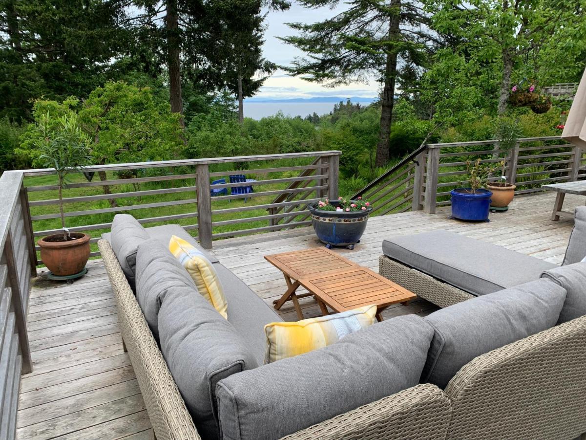 Forest By The Sea Rentals Merville Екстер'єр фото