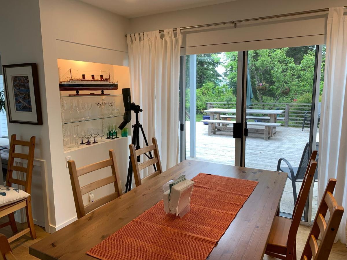 Forest By The Sea Rentals Merville Екстер'єр фото